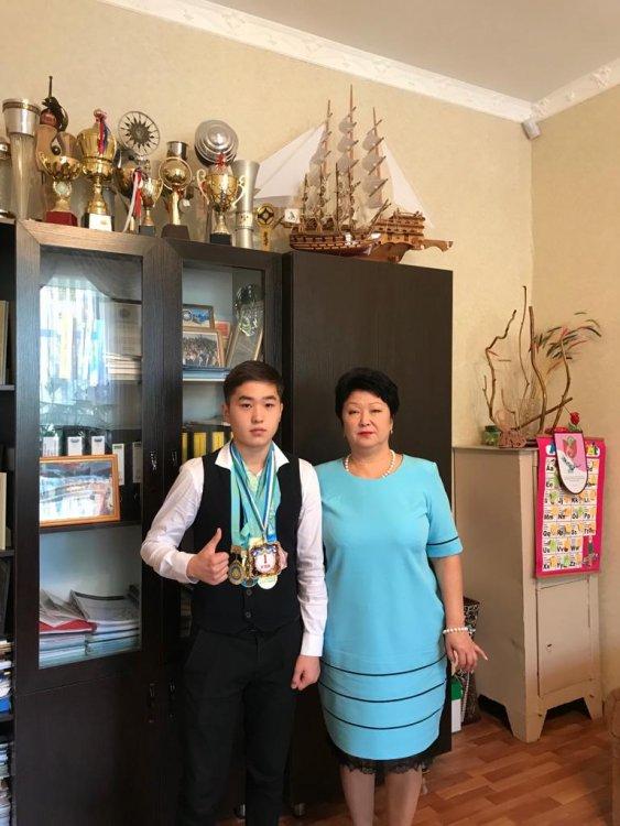 Ө.А Жолдасбеков атындағы №9 лицейінің 7-сынып оқушысы "қол куресі" бойынша Азия чемпионы атанды.