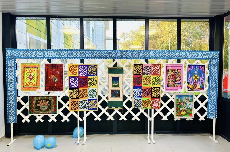 ҰЛТТЫҚ НАҚЫШТАҒЫ ӨНЕР ТУЫНДЫЛАРЫ