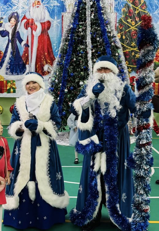 "ҒАЖАЙЫПҚА ТОЛЫ ЖАҢА ЖЫЛ ! "