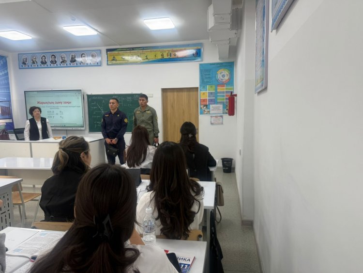 КӘСІБИ БАҒДАР БЕРУ КЕЗДЕСУІ