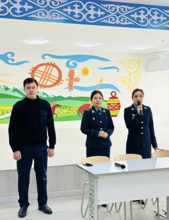 КӘСІБИ БАҒДАР БЕРУ